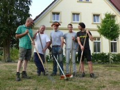 Die Einsatzgruppe Naturschutz am Alten Hof Schoppmann (August 2018).