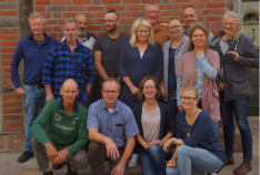 Mitarbeiter des Naturschutzzentrums (September 2018). Mitarbeiter des Naturschutzzentrums (September 2018).