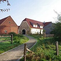 Alter Hof Schoppmann, Blick vom Teich aus.